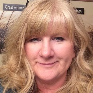 Meet your Posher, Carol